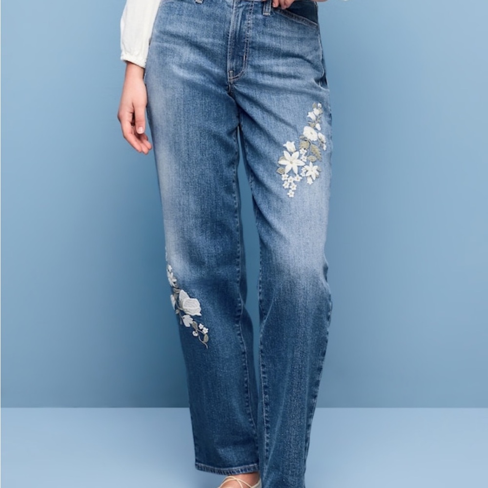 Old Navy Blue Straight-Leg Jeans with White Floral Embroidery
